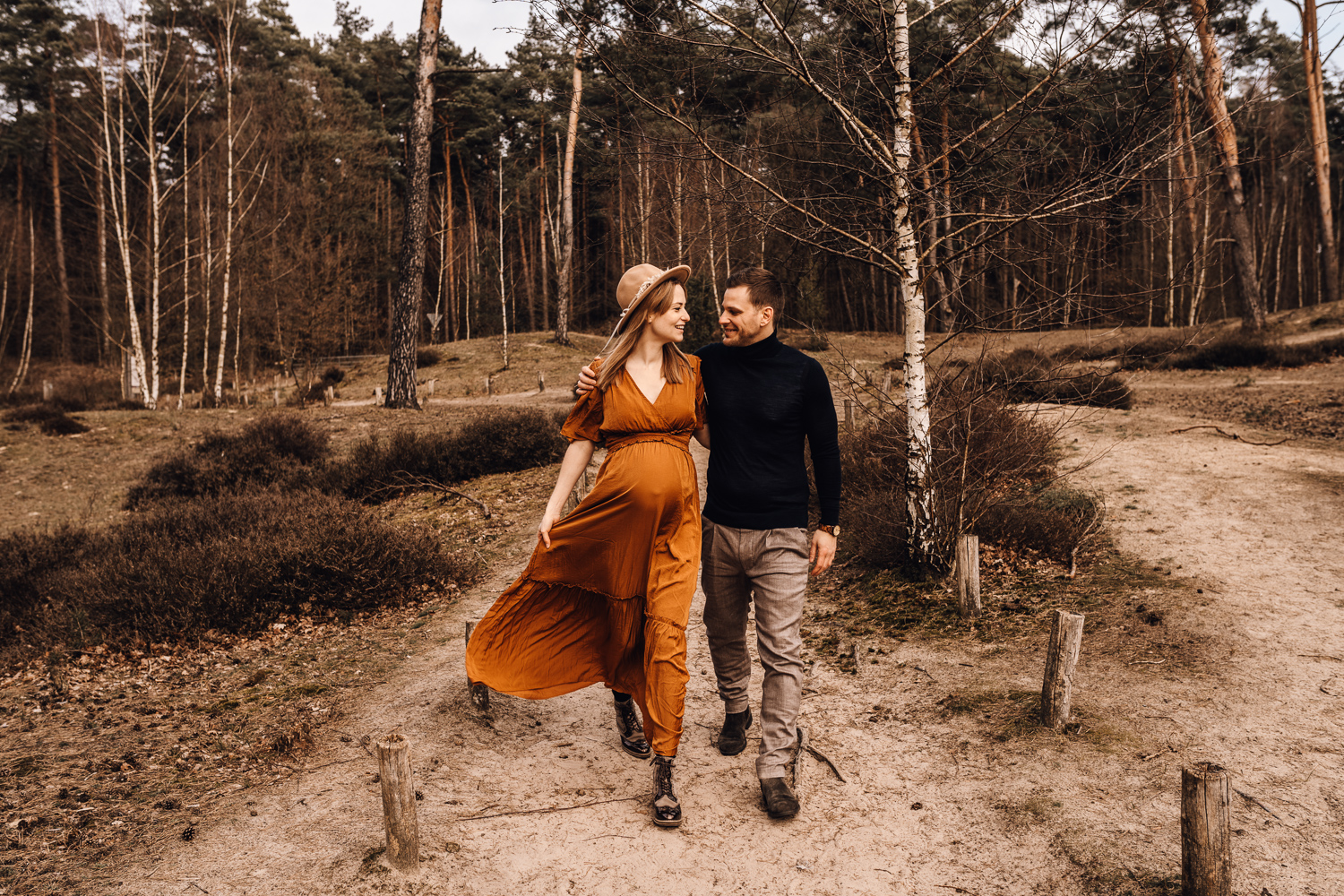 Shootingkleid Babybauchkleid Babybauchshooting Babybauch Babybauch Osnabrück Babybauch Münster Schwangerschaftsshooting Schwangerschaf Norderney Nordsee Lengerich Ibbenbüren Lichterglanzfotografie Osnabrück Lichterglanzfotografie Warendorf Eltern Baby Osnabrück Babyfotografie