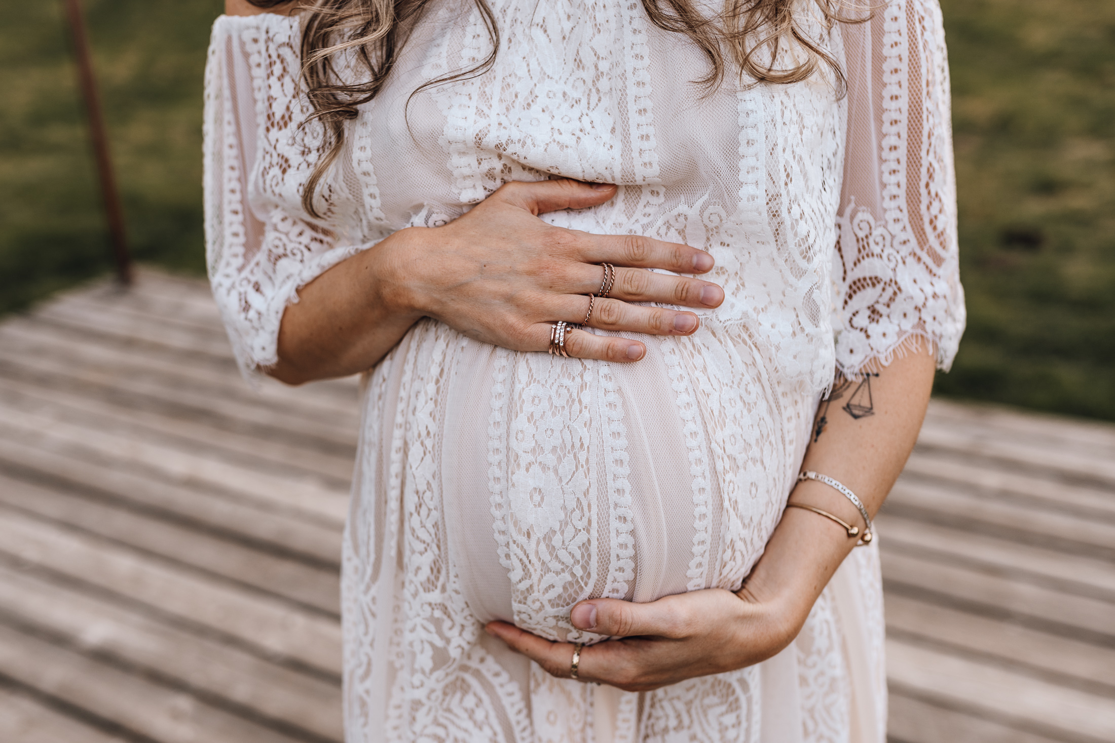 Shootingkleid Babybauchkleid Babybauchshooting Babybauch Babybauch Osnabrück Babybauch Münster Schwangerschaftsshooting Schwangerschaf Norderney Nordsee Lengerich Ibbenbüren Lichterglanzfotografie Osnabrück Lichterglanzfotografie Warendorf Eltern Baby Osnabrück Babyfotografie